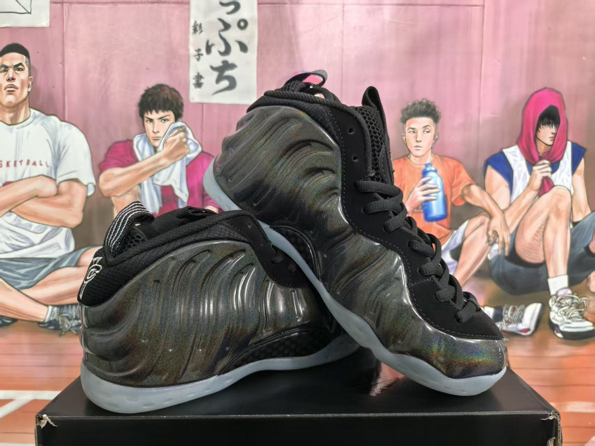 Nike Holographic Spray Basketball Sneakers Black