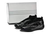 Black 939-6 Low-Top Sneakers