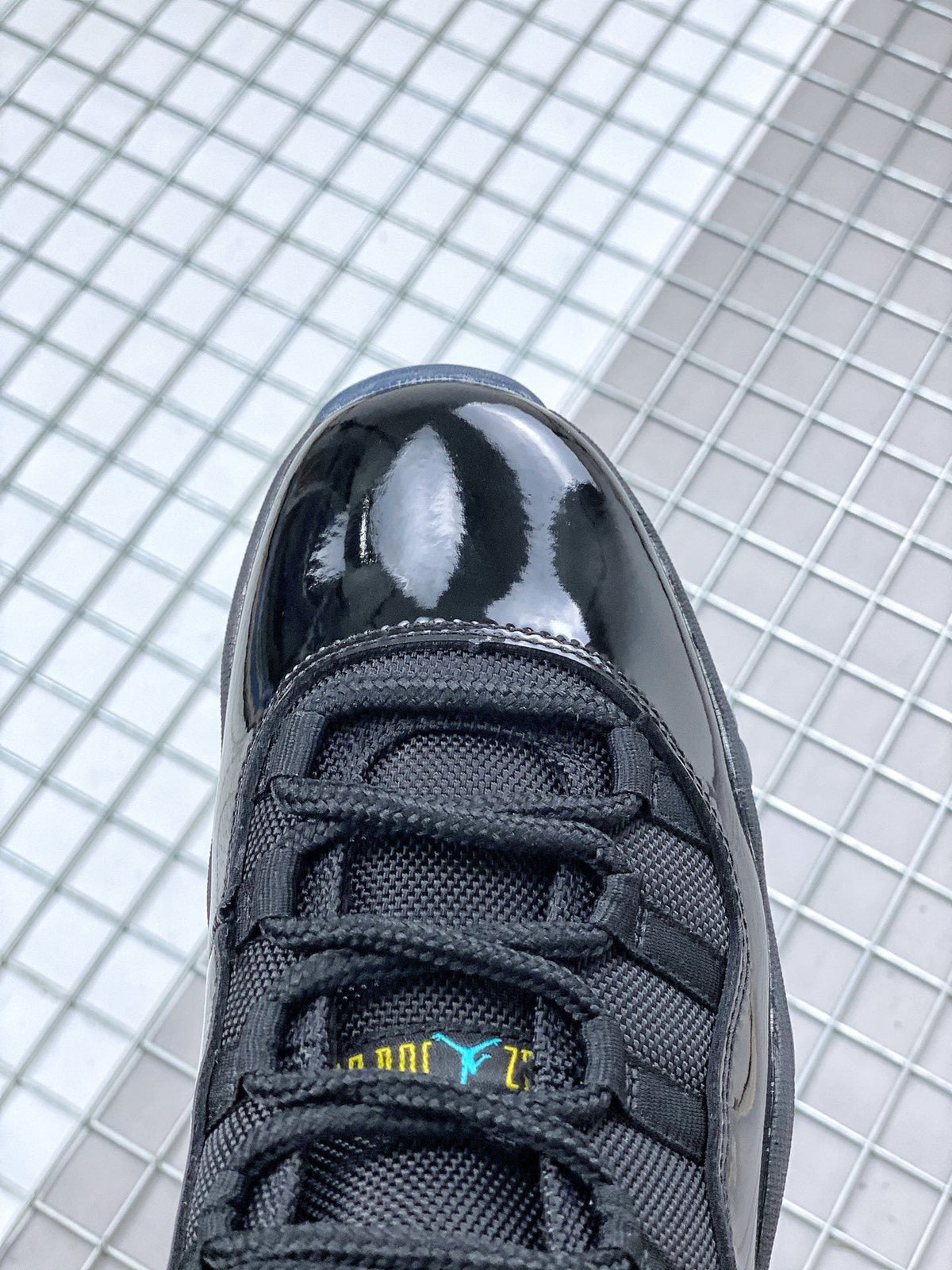 Jordan Air Jordan 11 Retro Gamma Sneakers Black Blue 378037-006