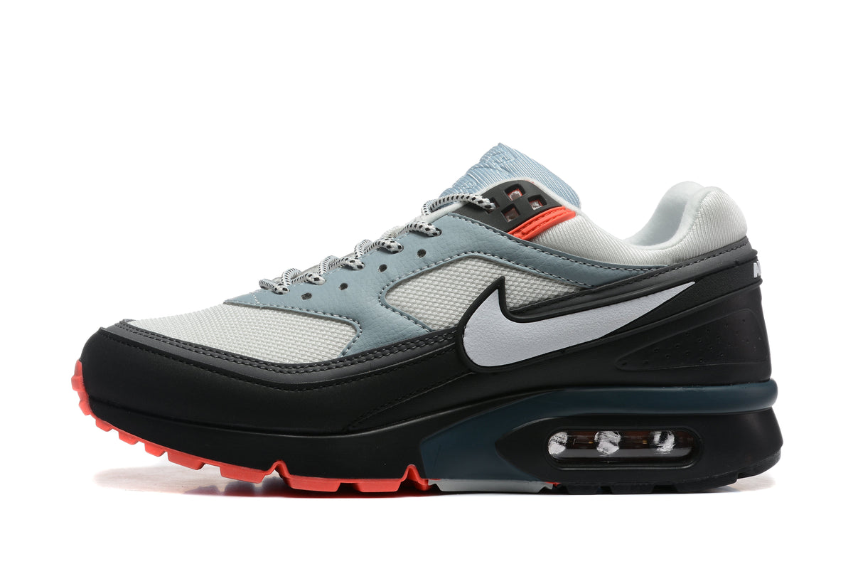 Nike Air Max Sneaker in Gray, Black and Coral