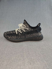 Yeezy 350 V2 Sneakers Black with Reflective-Style Details