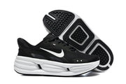 Nike Comfort Ride EasyOn Black and White Sneakers
