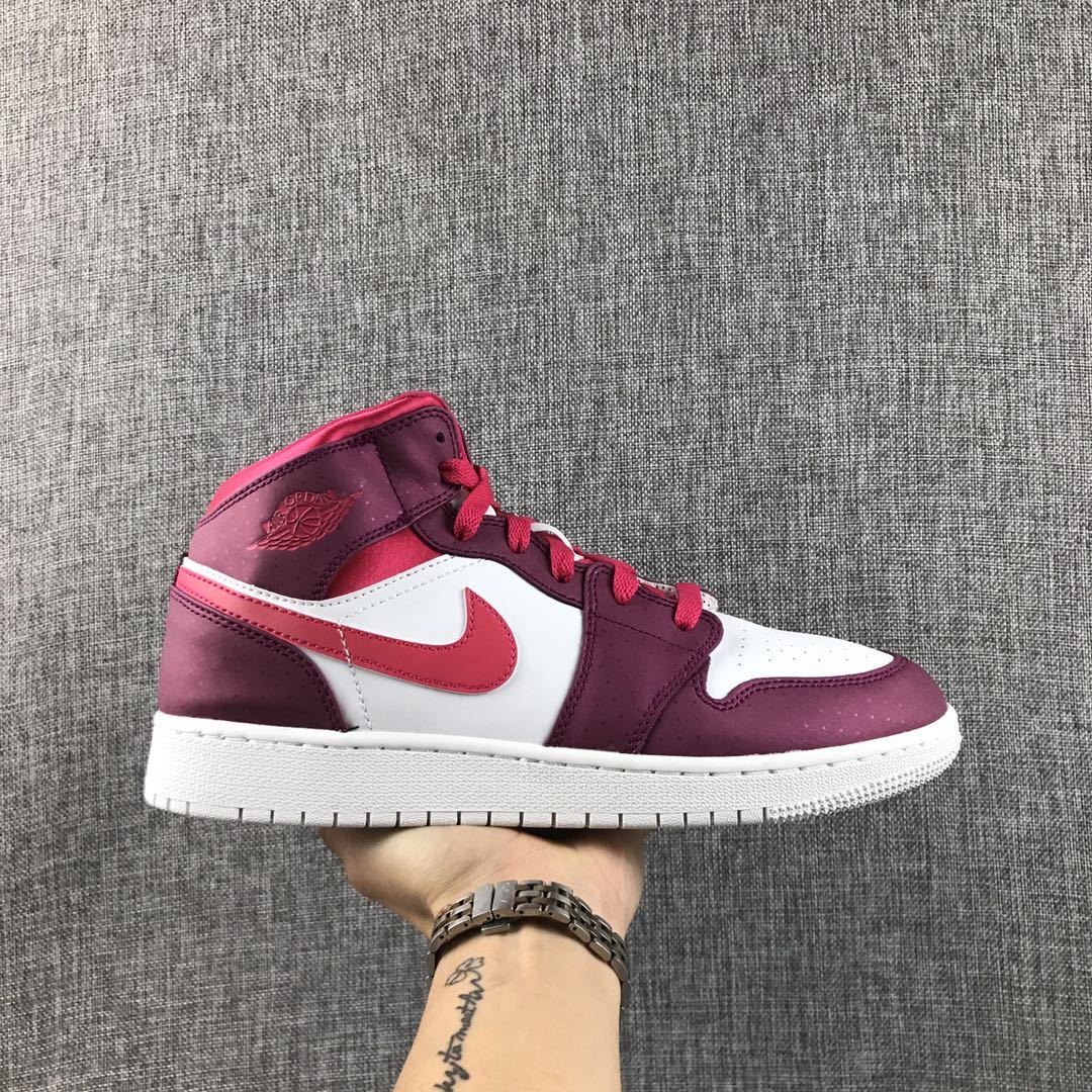 Jordan Air Jordan 1 High White Peach Pink Women's Sneakers
