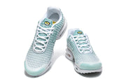 Nike Air Max Plus VII Sneakers in Teal and White