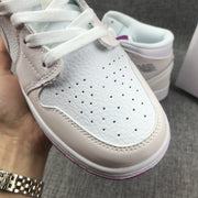 Jordan Air Jordan 1 Mid GG Sneakers White Grey Pink