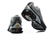 Nike Air Max Plus VII Sneakers in Grey and Black