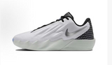 Nike White and Black Low-Top Sneakers