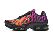 Nike Air Max Plus VI Black Gradient Sneakers