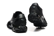 Nike Air Max Waffle SP Black Sneakers