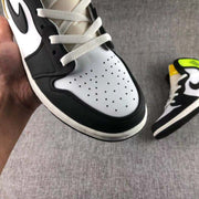 Jordan Air Jordan 1 High OG Volt Gold Sneakers 555088-118