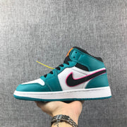 Jordan Air Jordan 1 Retro High OG Jade White High-Top Sneakers
