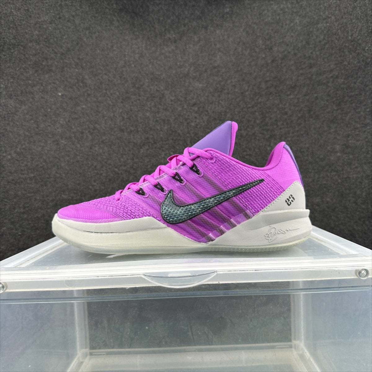Nike Kobe 8 Basketball Shoes in Purple