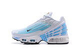 Nike Air Max Sneaker in White and Blue