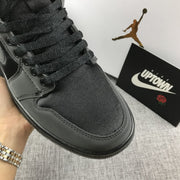 Jordan Air Jordan 1 Retro High Black Rose Sneakers BV1576-001