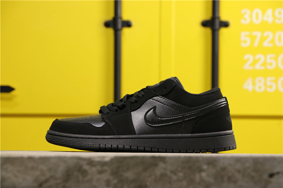 Jordan Air Jordan 1 Low Sneakers Black 553558-025