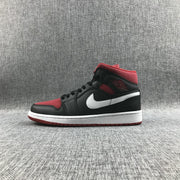 Jordan Air Jordan 1 Mid Black Red Sneakers 554724-020