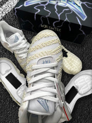 Nike HF2794-101 Sneakers Off-White and Black