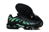 Nike Air Max Plus Black and Green Sneakers DM0032-043
