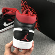 Jordan Air Jordan 1 Mid Black Red Sneakers 554724-020