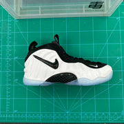 Nike Foamposite Sneakers White Black