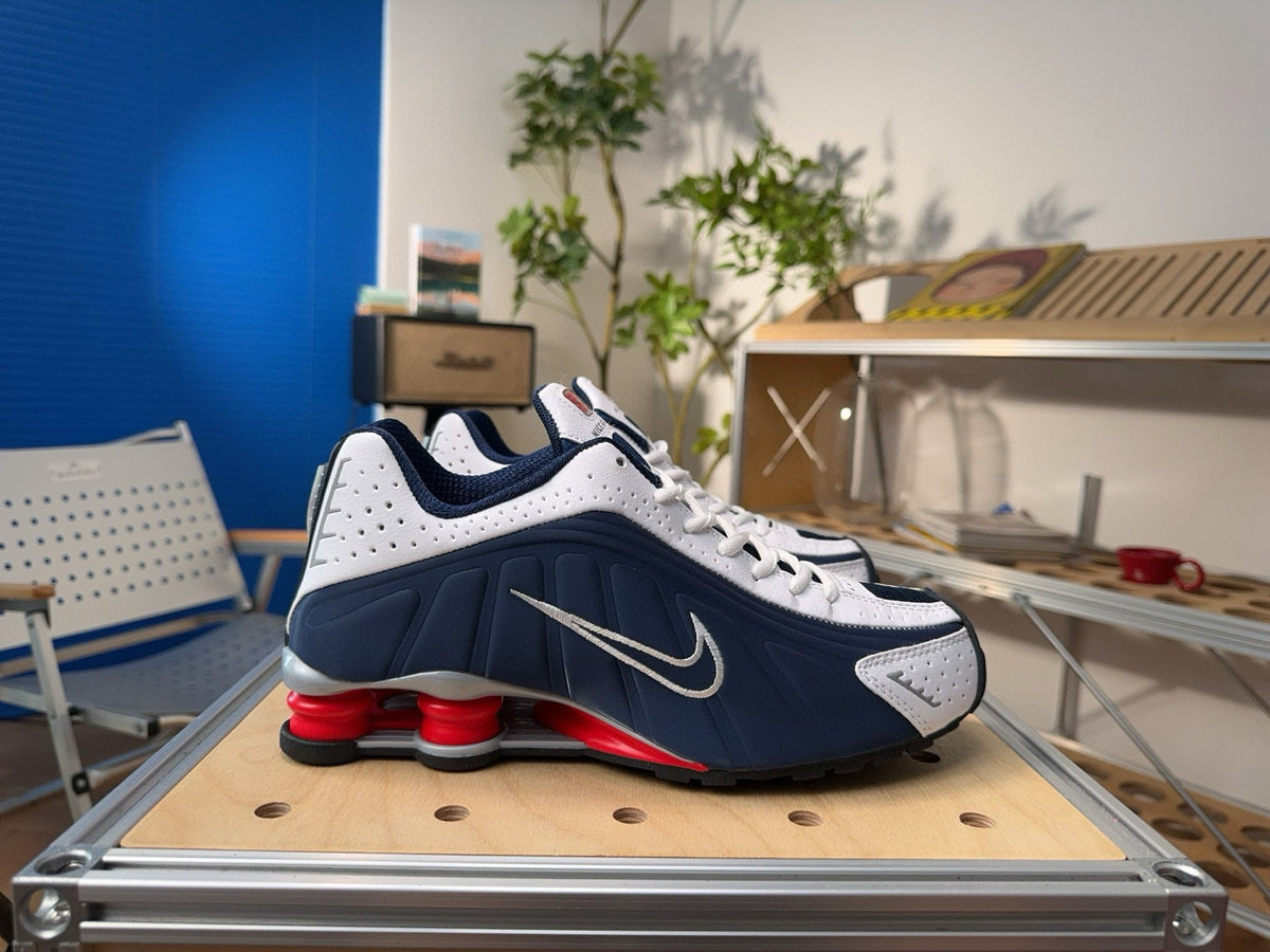 Nike Shox R4 White and Navy Sneakers